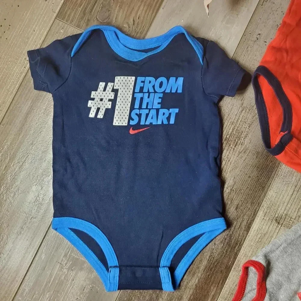 Nike Baby Boy Bodysuit Top Bundle Size 3/6M